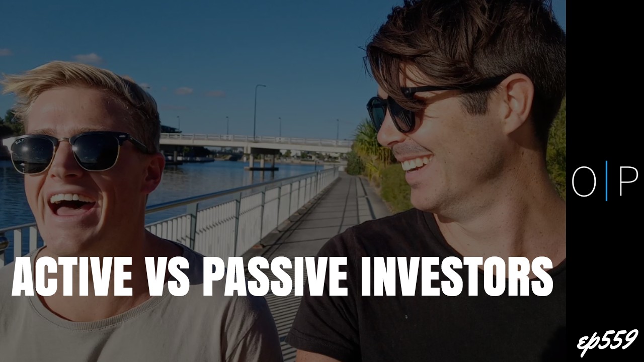 The Difference Between Active and Passive Investors
